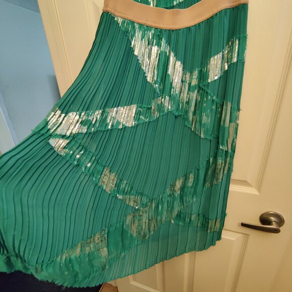 BCBG MaxAzria Zariah SZ-S Cocktail Party Midi Pleated Chiffon Dress - Picture 4 of 13